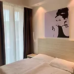 Hotel Amaris
