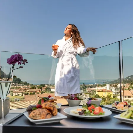 Amaris 4* Garda (Verona)