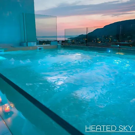 Amaris Hotel