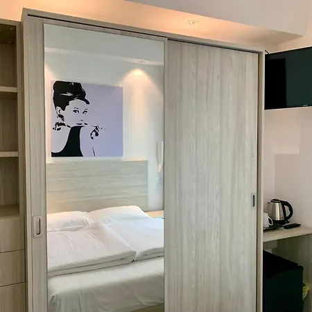 Italia Hotel