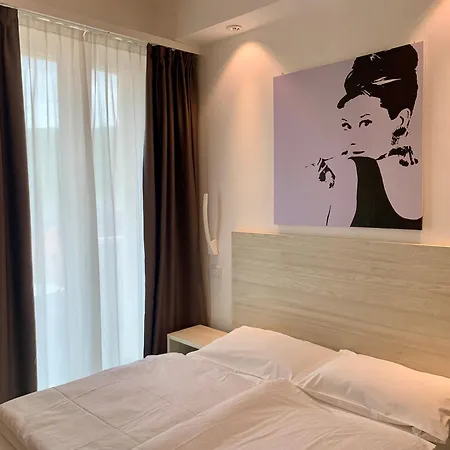 Hotel Italia