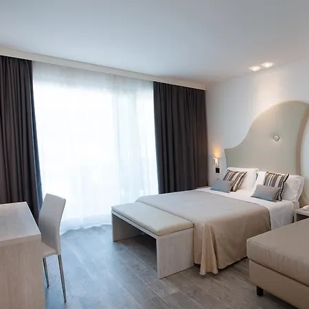 Italia Hotel Garda (Verona)